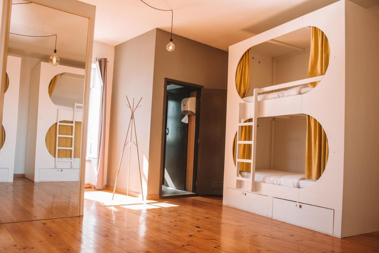 Urban Garden Hostal Oporto